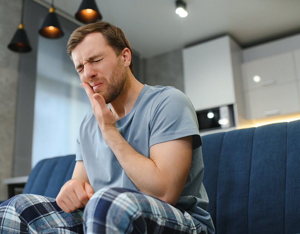 Why You Should Never Ignore Sudden Tooth Pain: Emergency Dental Insights